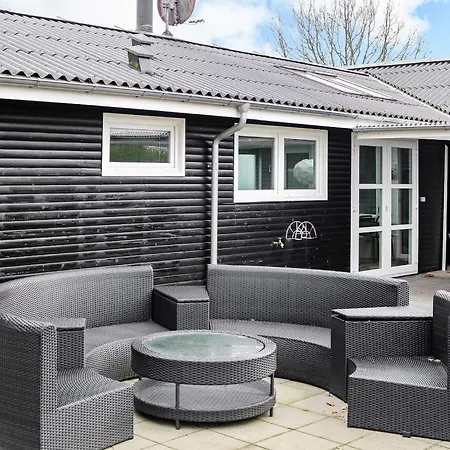 Holiday home 10 Person In *