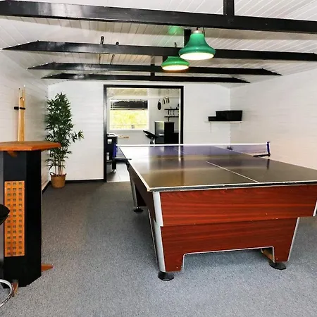 10 Person In Ferienhaus
