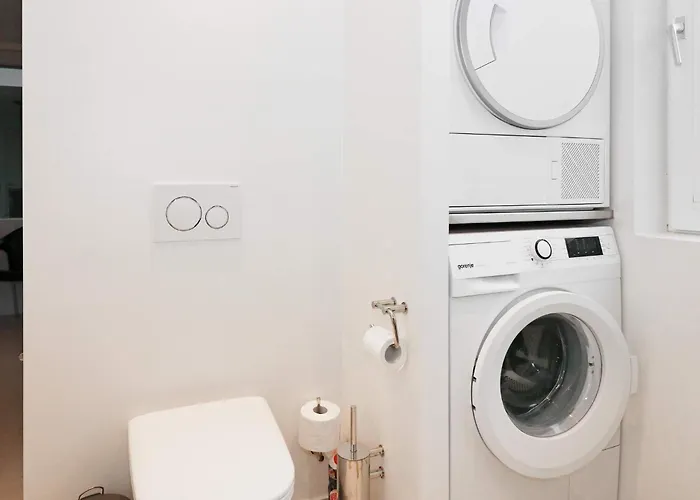 10 Person In Hadsund-by Traum